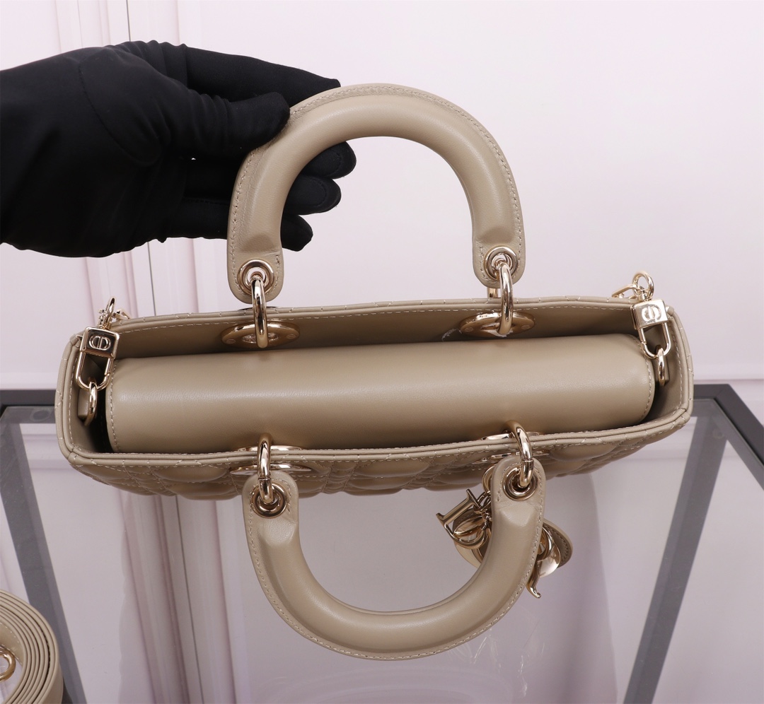 Dior - Lady D-Joy - Image 7