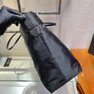 Prada - Re-Nylon - Re-Nylon and Saffiano Leather Tote Bag - Image 5