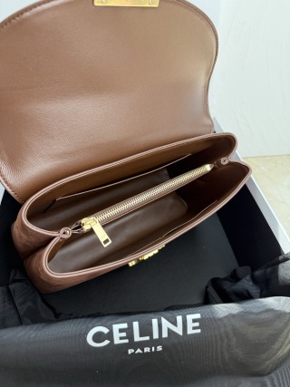 Celine - Triomphe - Image 8