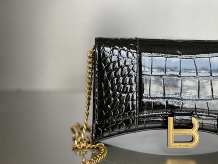 Balenciaga - Hourglass - Image 4