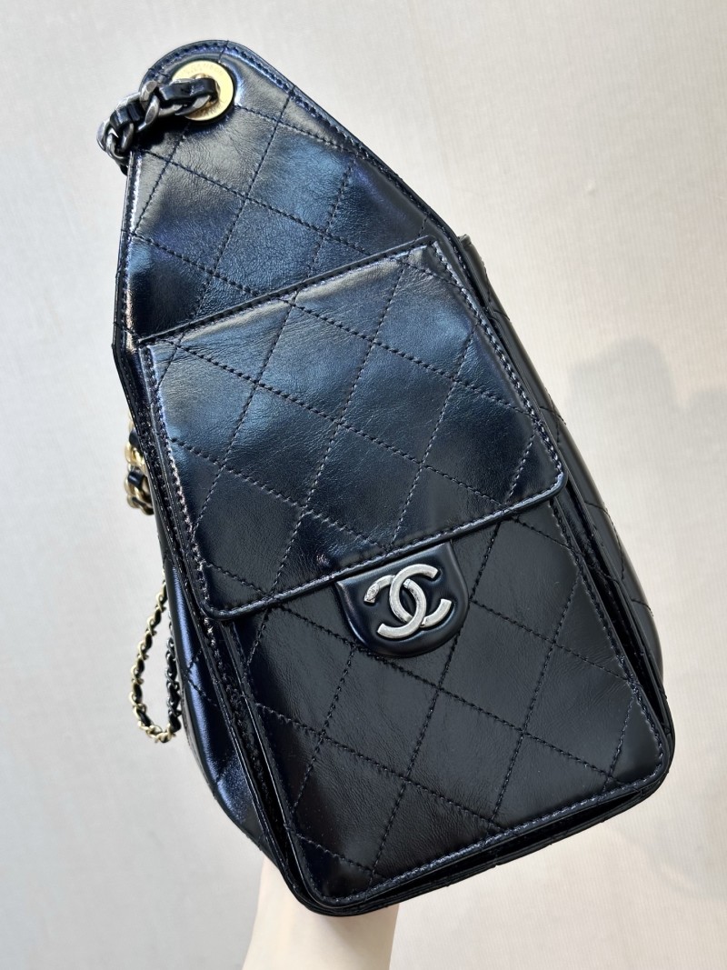 Chanel - Chanel 19 - Image 5