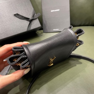 Saint Laurent - Mini Nolita - Crossbody Bag - Image 5
