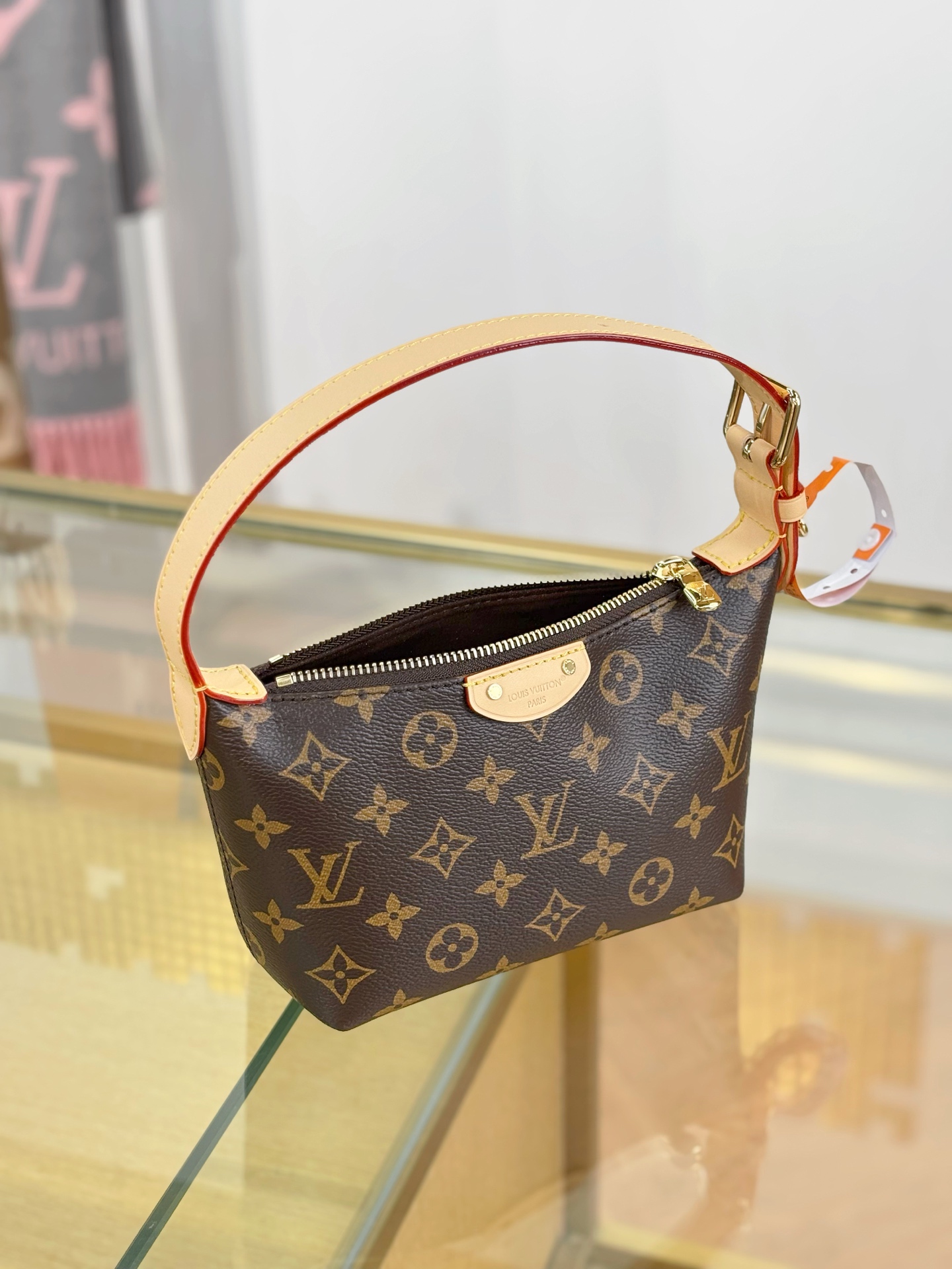 Louis Vuitton - Pochette Hills - Pochette Hills - Image 5