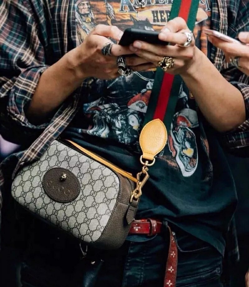 Gucci - GG Supreme Messenger Bag - Image 5
