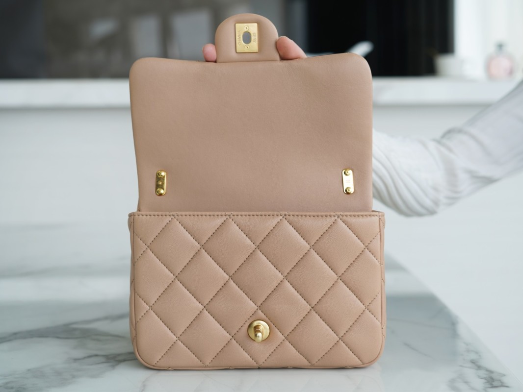 Chanel - Classic Flap - Hobo Bag - Image 4