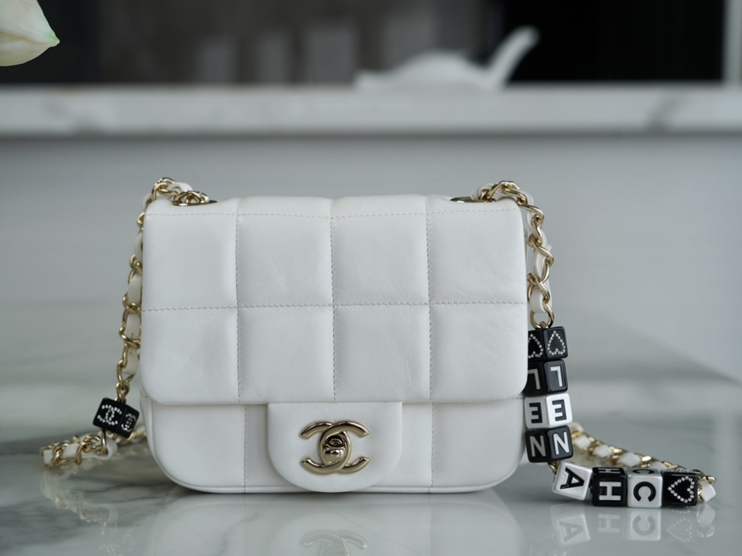 Chanel - Leather - Box Bag