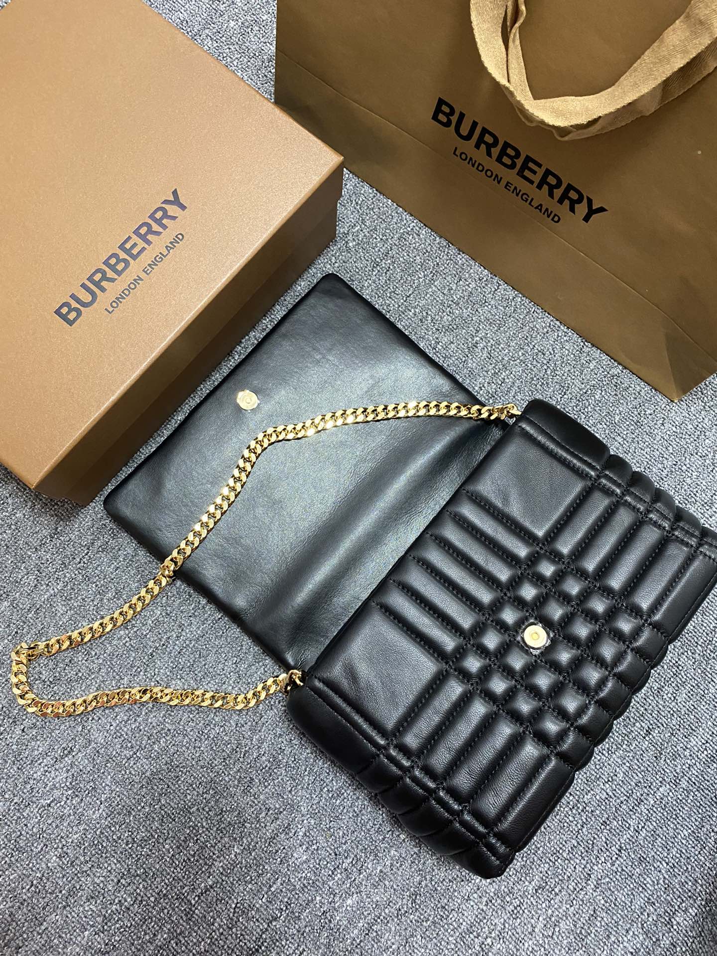 Burberry - Lola - Lola Clutch - Image 7