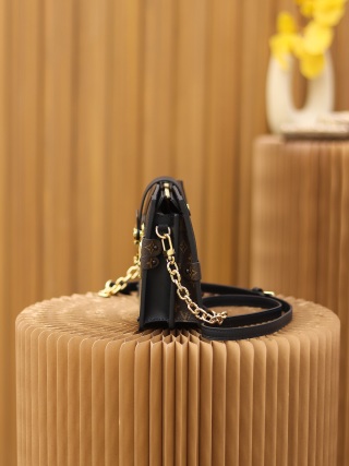 Louis Vuitton - Trunk Clutch - Trunk Clutch - Image 3