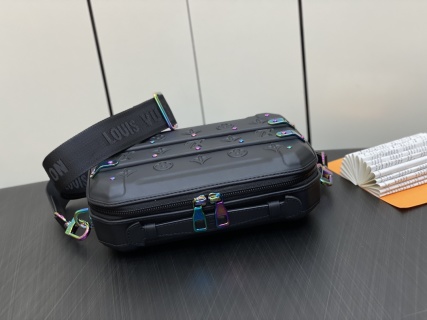 Louis Vuitton - Future Trunk - Future Trunk - Image 6