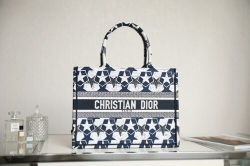 Dior - Book Tote - Tote Bag