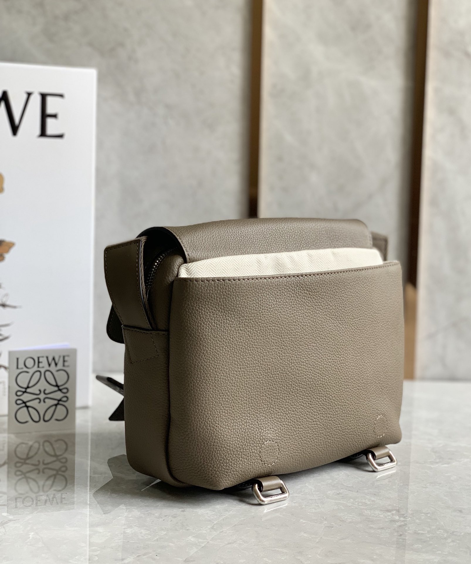Loewe - Leather - Messenger Bag - Image 6