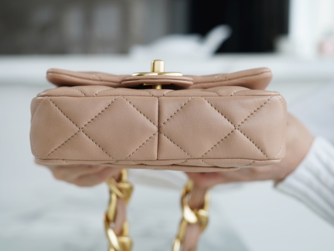 Chanel - Classic Flap - Hobo Bag - Image 6