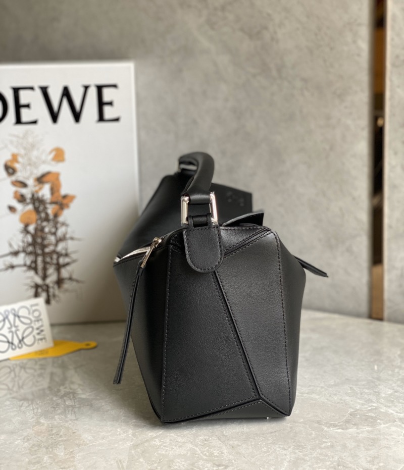 Loewe - Puzzle - Image 5
