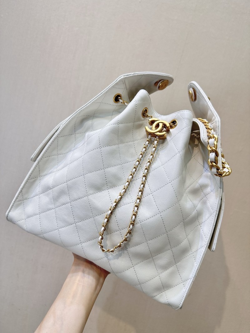 Chanel - Chanel 19 - Image 2
