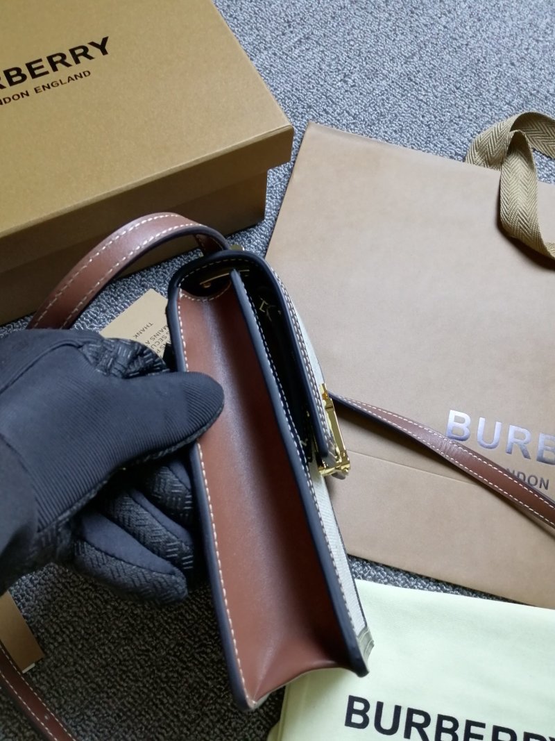 Burberry - Robin - Crossbody Bag - Image 6