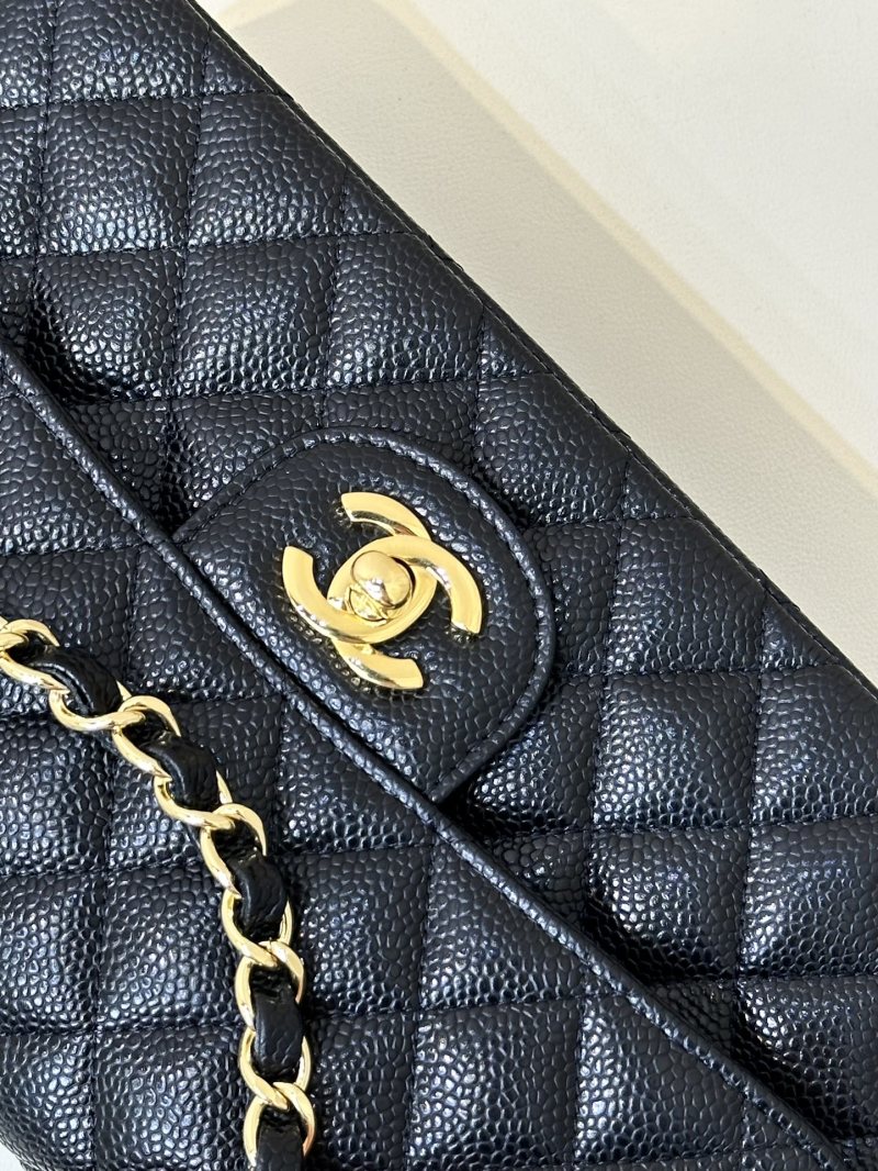Chanel - Classic Flap - Image 4