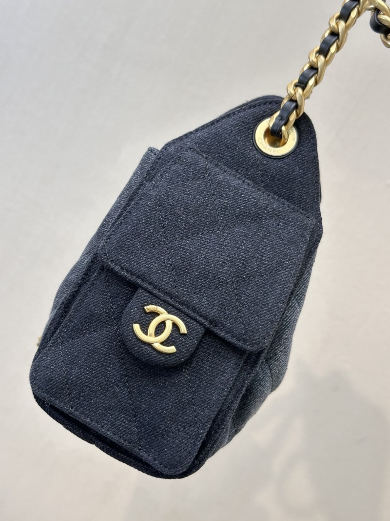 Chanel - Chanel 19 - Image 4