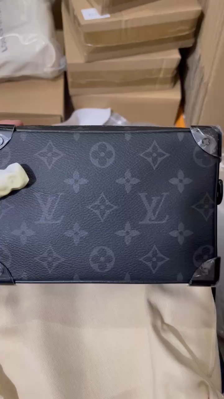 Louis Vuitton - Mini Soft Trunk - Mini Soft Trunk Monogram Eclipse - Image 2