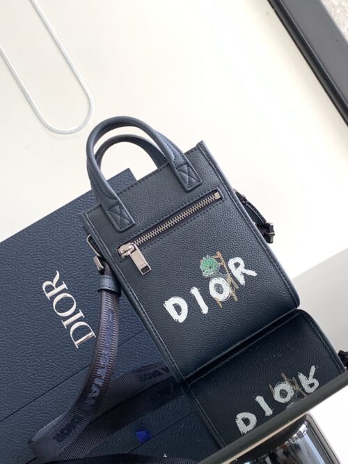 Dior - Safari