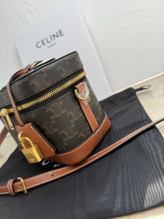 Celine - Triomphe - Image 3