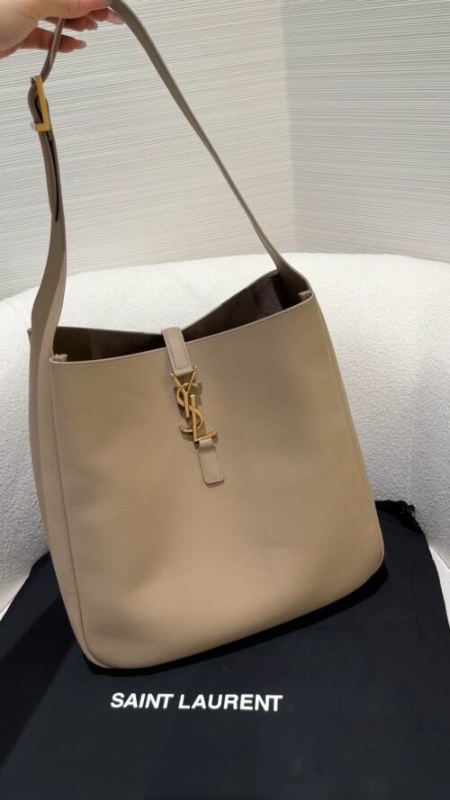 Saint Laurent - Hobo Bag
