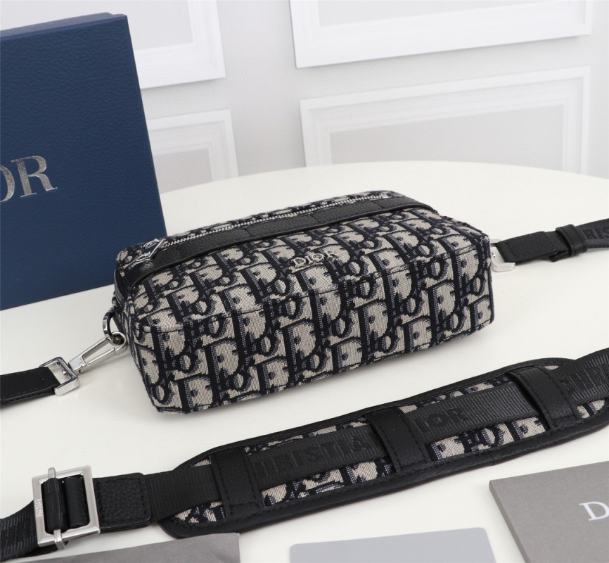 Dior - Dior Safari Messenger - Messenger Bag - Image 3