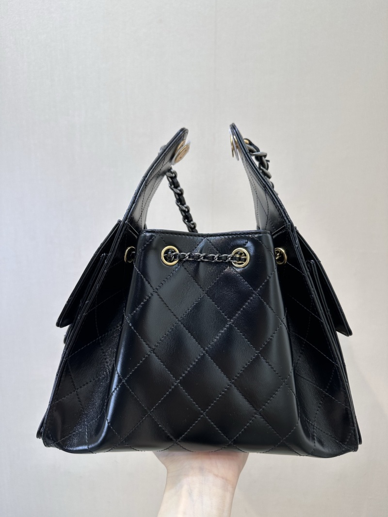 Chanel - Chanel 19 - Image 7