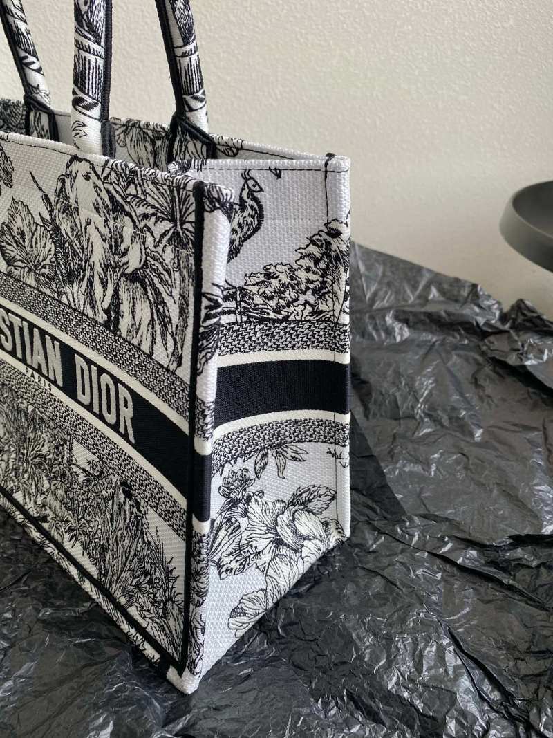 Dior - Book Tote - Medium Book Tote - Image 4