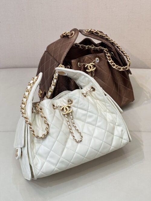 Chanel - Hobo Bag