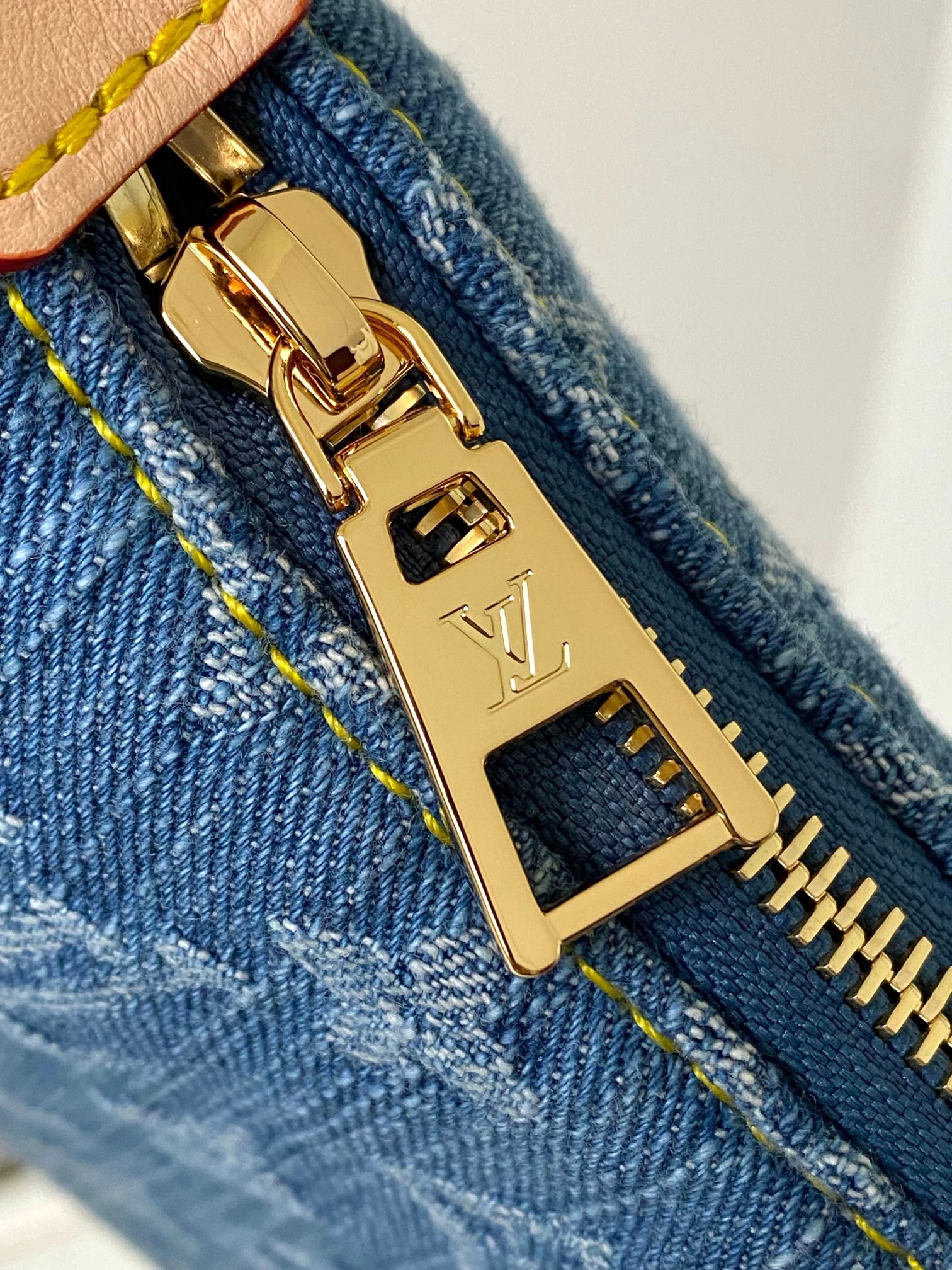 Louis Vuitton - Mini Moon - Mini Moon Bag - Image 8