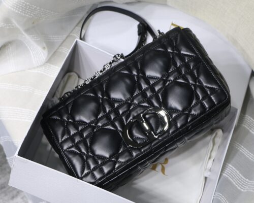 Dior - Caro