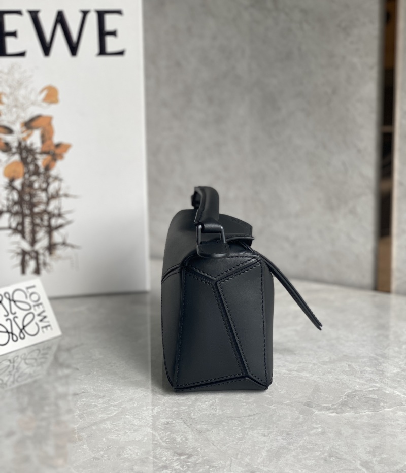 Loewe - Puzzle - Image 4