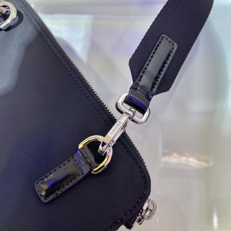 Prada - Re-Nylon - Messenger Bag - Image 6
