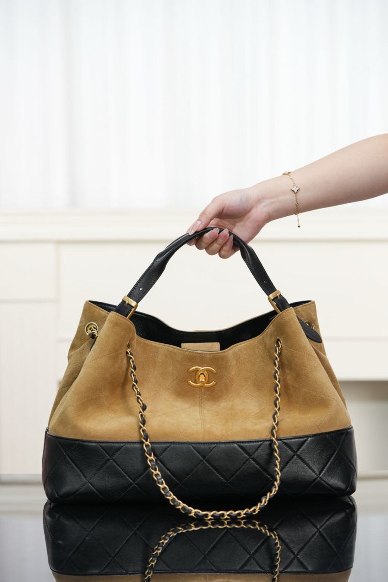 Chanel - Suede - Large Tote Bag - Image 6
