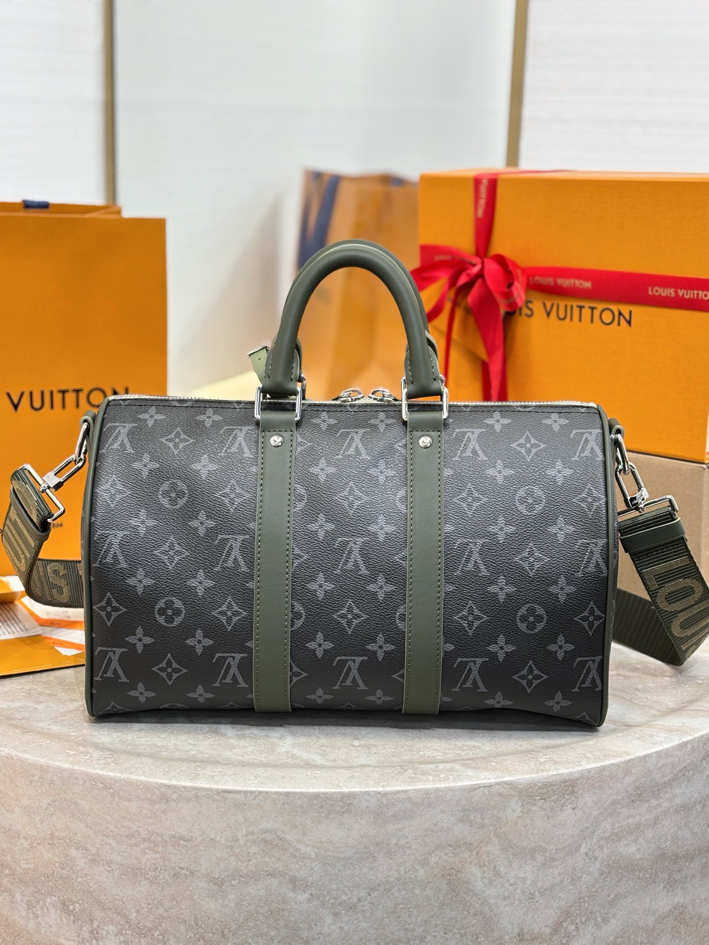 Louis Vuitton - Keepall - Keepall Bandoulière 35 - Image 4