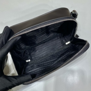 Prada - Messenger Bag - Image 8