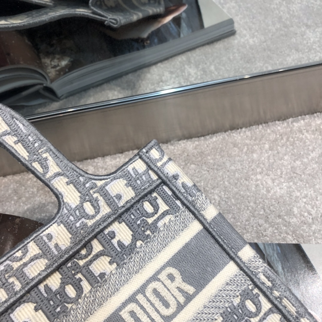 Dior - Book Tote - Tote Bag - Image 6