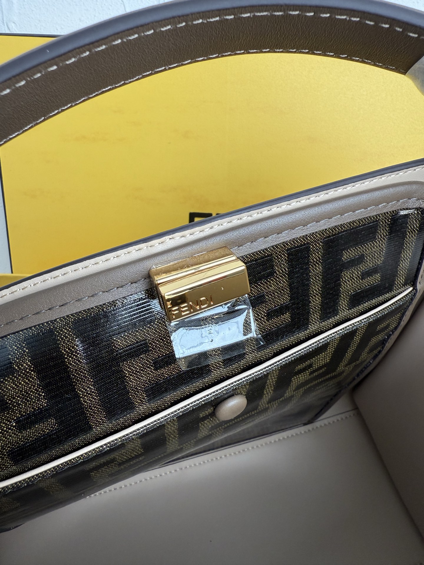 Fendi - Peekaboo X-Lite - Medium Bag - Image 8