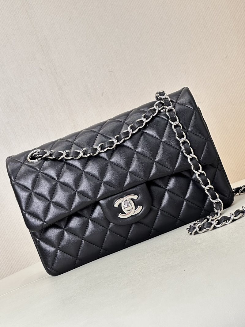 Chanel - Classic Flap - Image 3