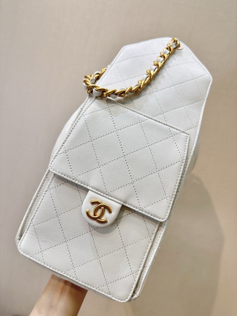 Chanel - Chanel 19 - Image 4
