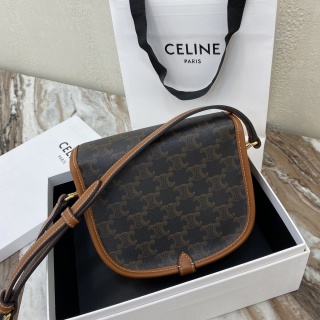 Celine - Triomphe - Medium Triomphe Canvas Saddle Bag - Image 5