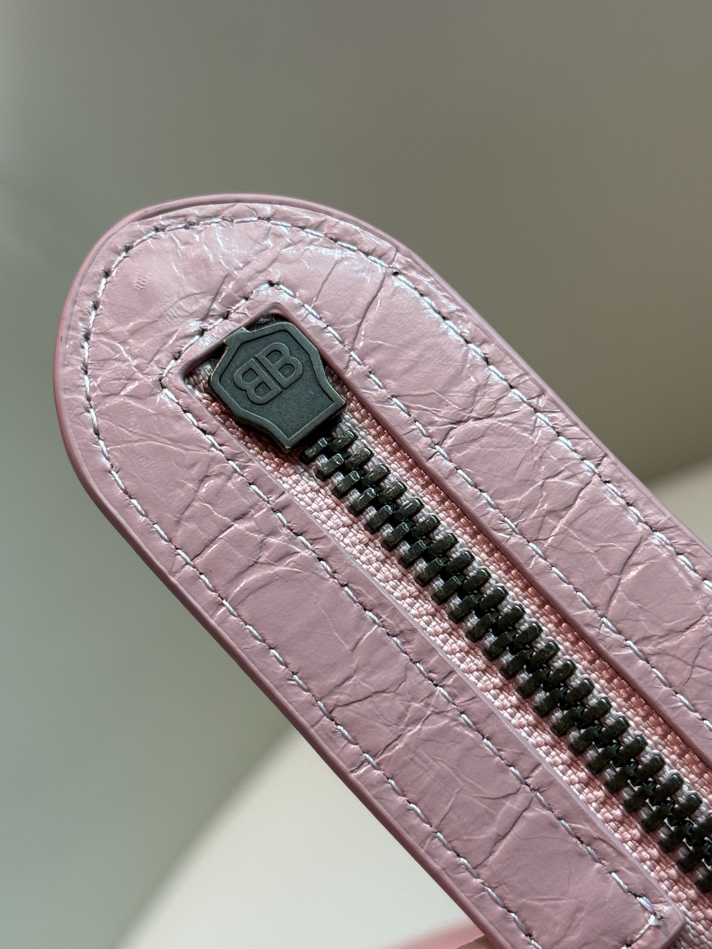 Balenciaga - Le City - Image 6
