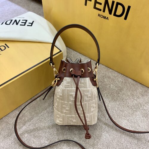 Fendi - Bucket Bag