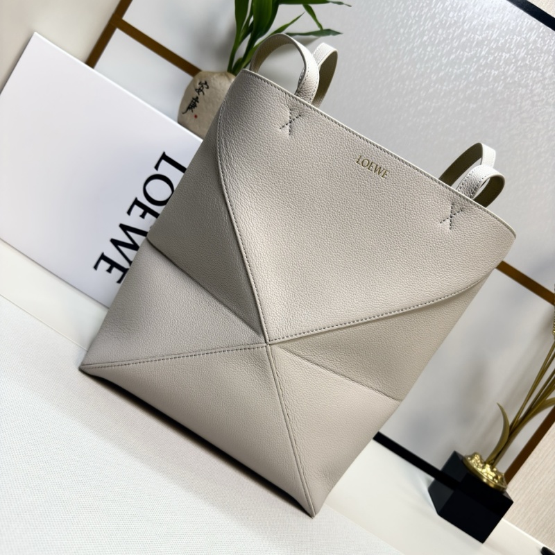 Loewe - Puzzle - Image 5