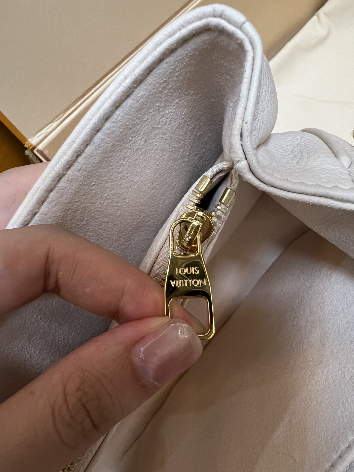 Louis Vuitton - Pochette Métis - Pochette Métis East West - Image 3