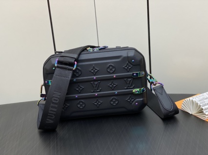 Louis Vuitton - Future Trunk - Future Trunk - Image 2