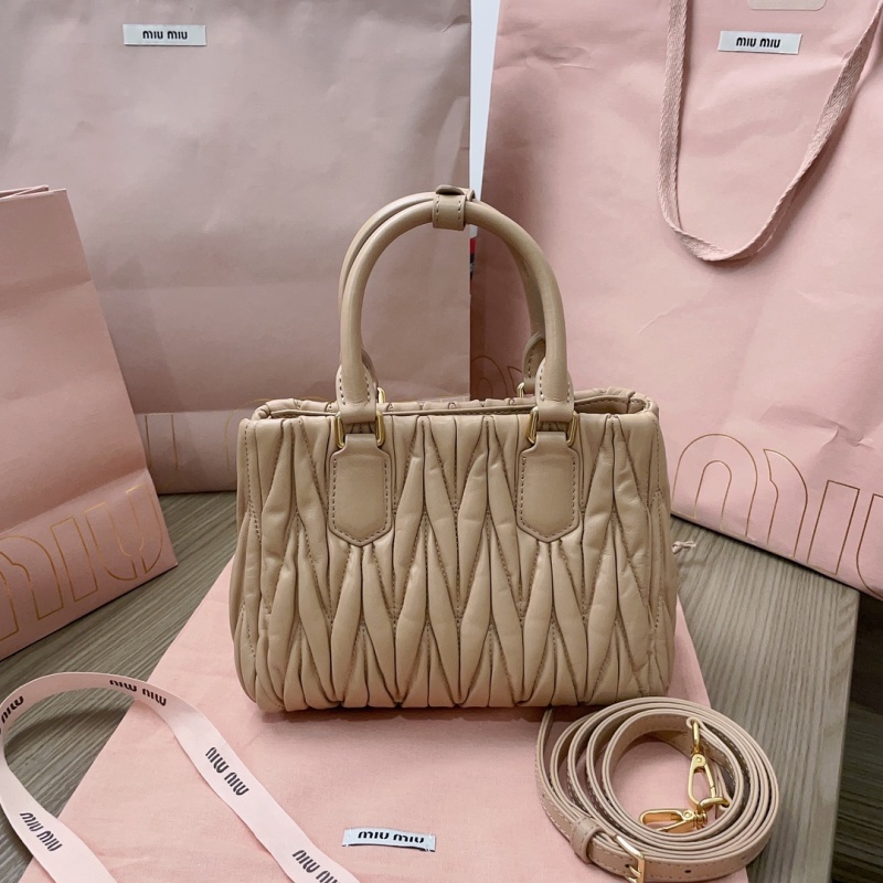 Miu Miu - Matelassé - Crossbody Bag - Image 8