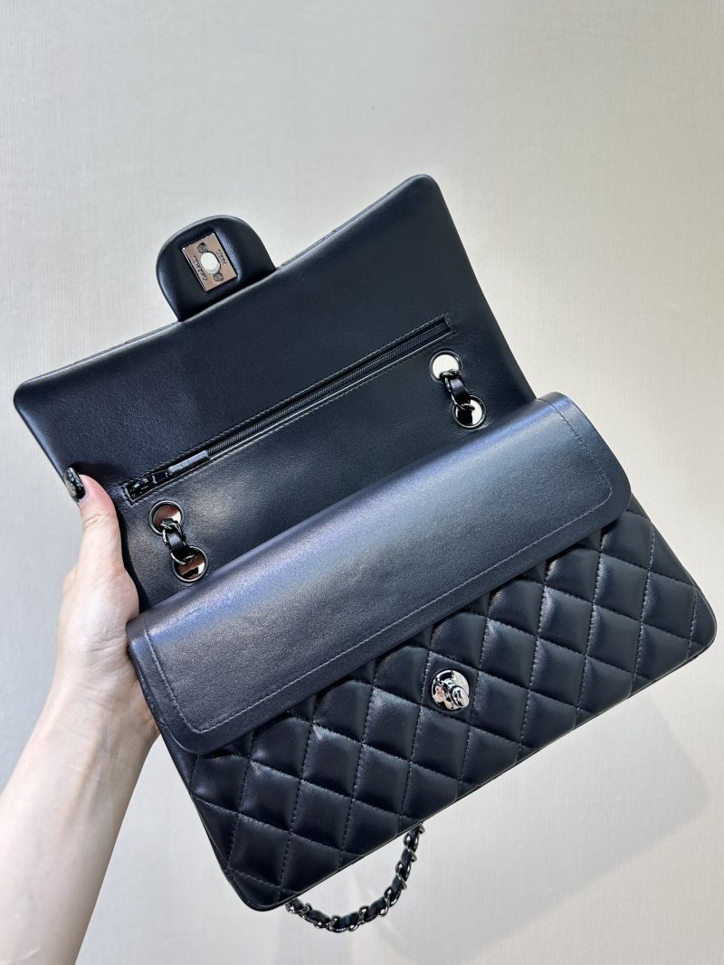 Chanel - Classic Flap - Image 7