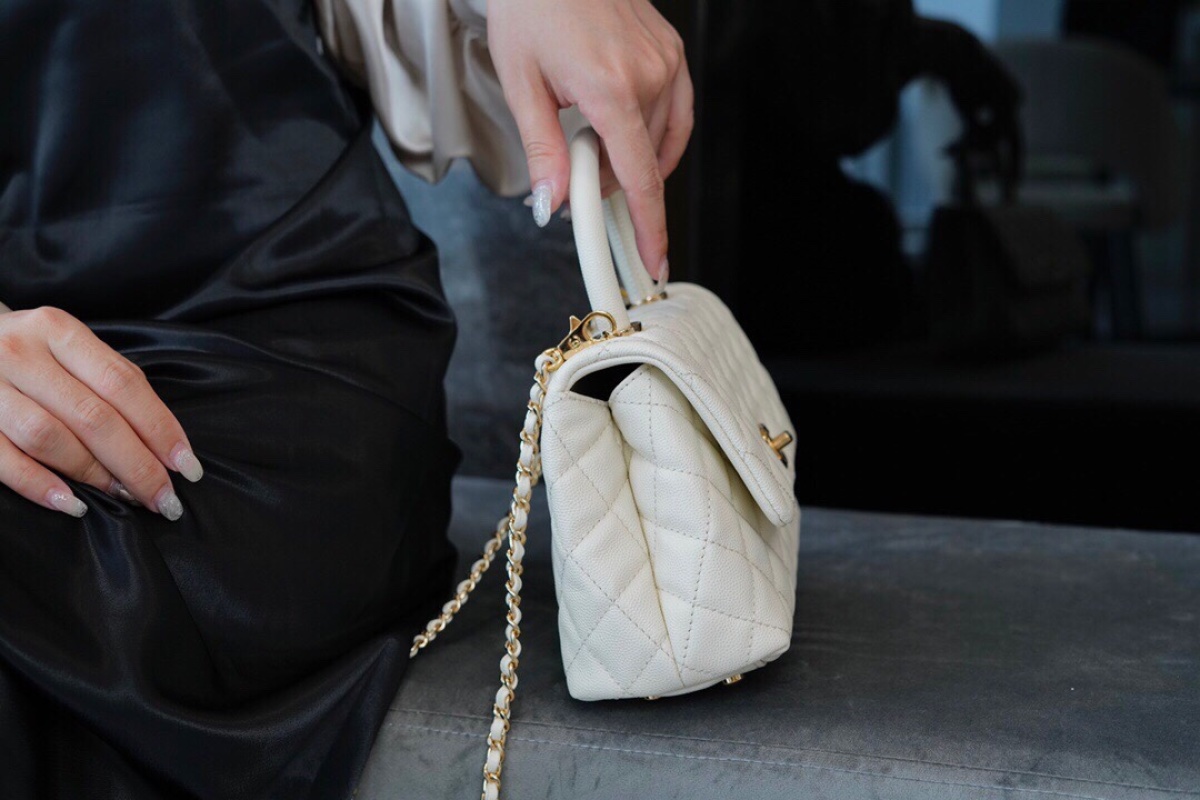 Chanel - Coco Handle - Top Handle Bag - Image 2
