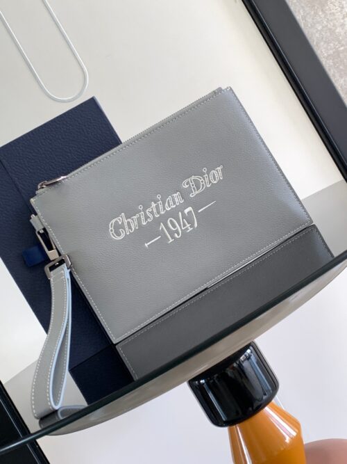 Dior - Clutch